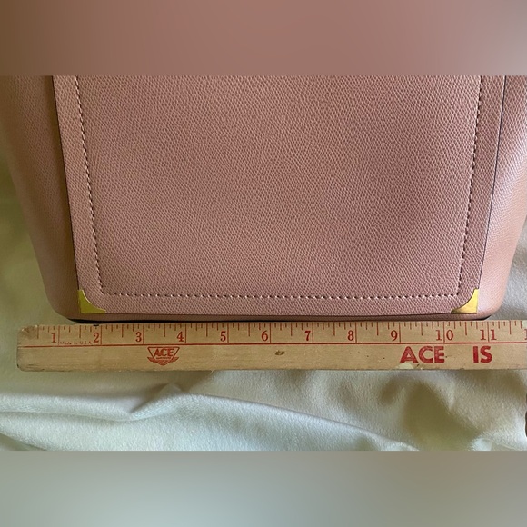 Faux Leather zip top tote, blush pink w/tan undertones, brown trim Gold hardware - Picture 7 of 12